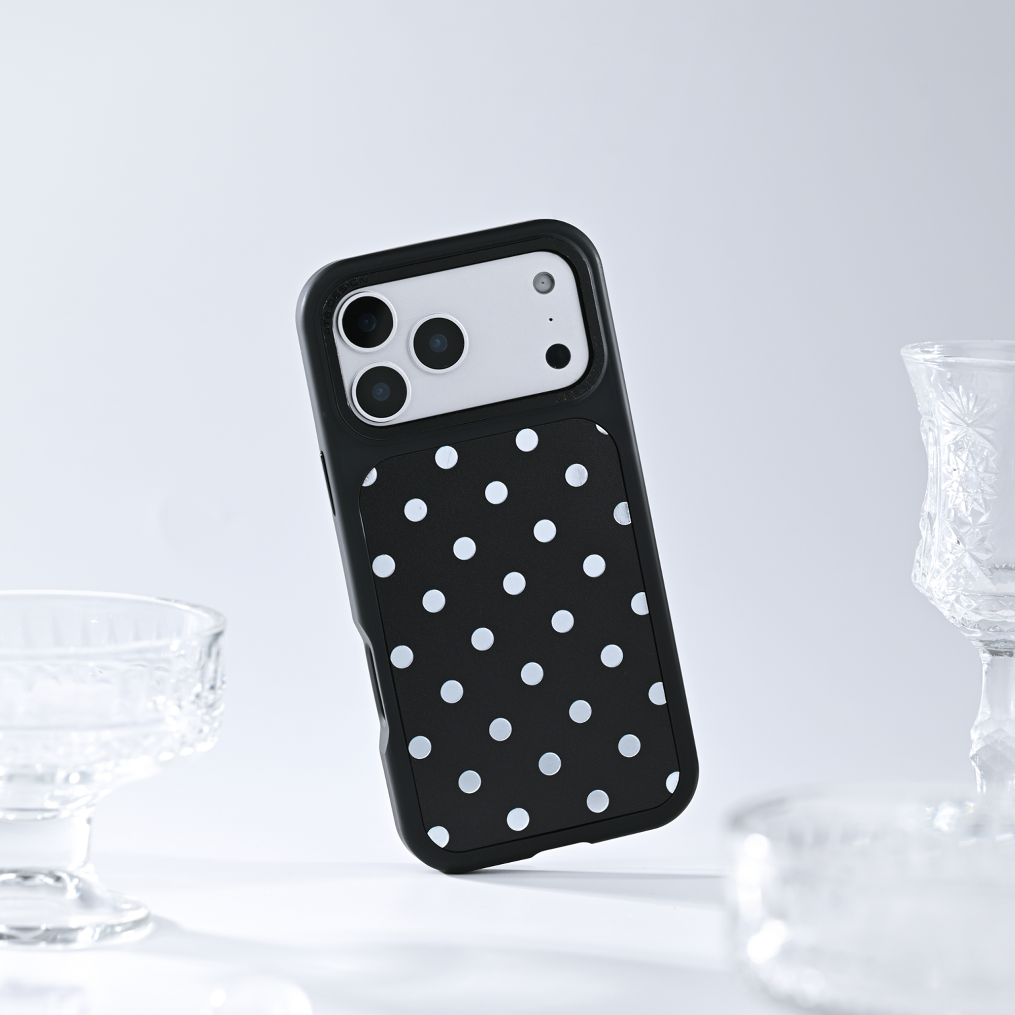 Wave point magnetic suction backplate SCP005