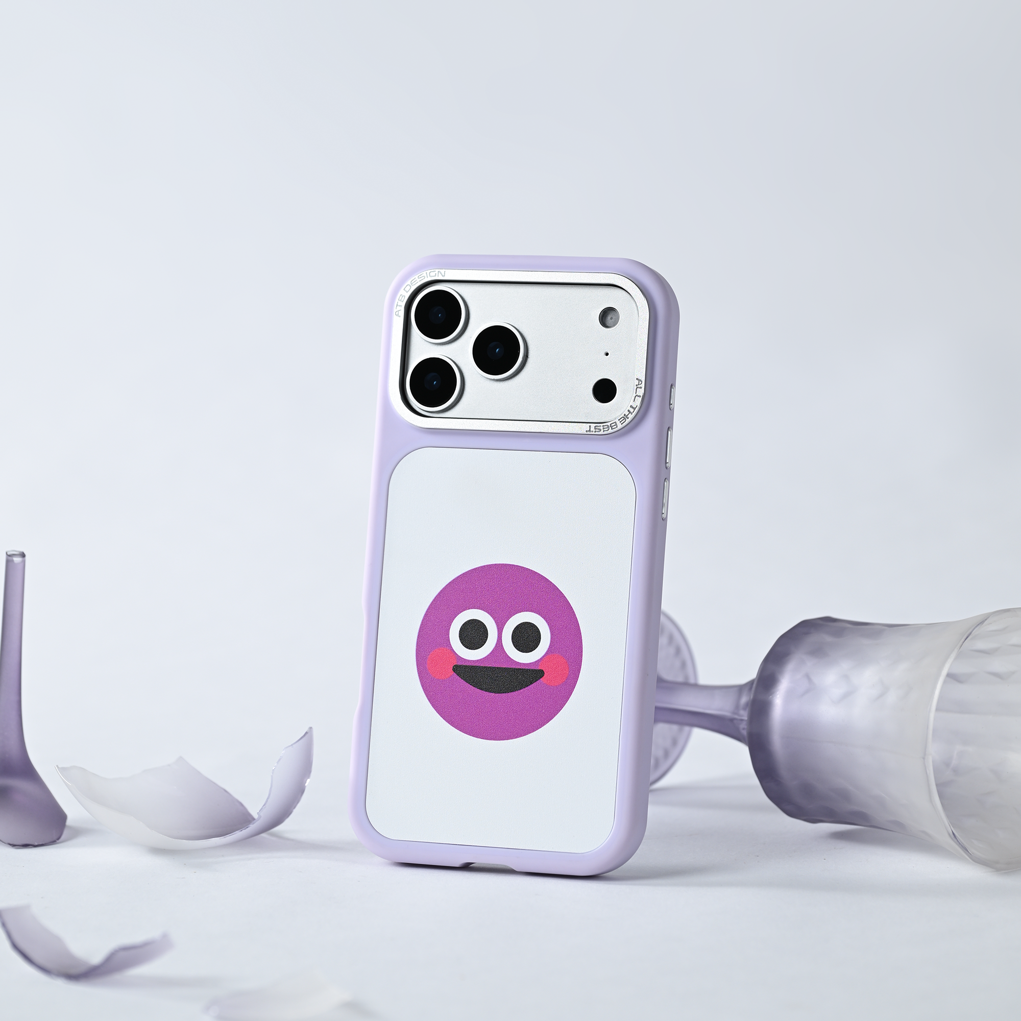 Geometric smiley face