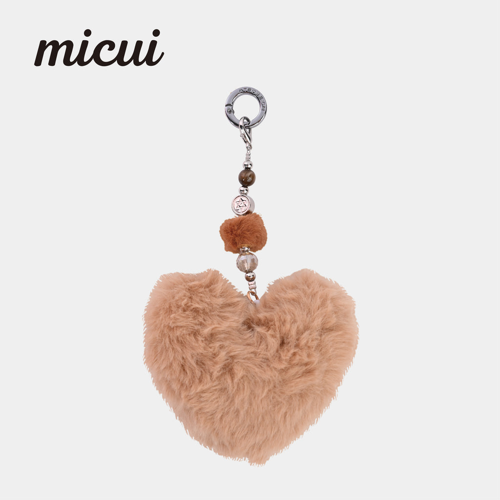 Light brown heart-shaped bag hanging	MAB102-I