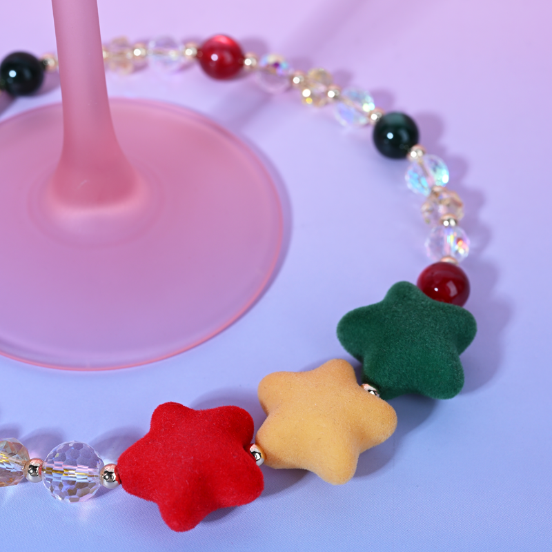 Plucked tricolor star MAB125-C